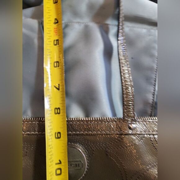 Coach Patent Leather Stitched C Tote Shoulder Bag Purse F15142 13 x 9.5 - Picture 14 of 16